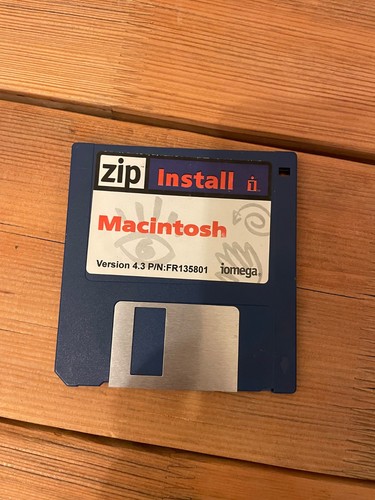 Apple macintosh disquette - apple,