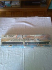 AIRFIX 1/600 QUEEN ELISABETH 2 . 1ÈRE ÉDITION 1968 .