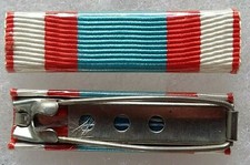 Agrafe médaille - agrafe,