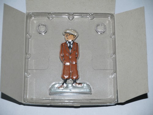 Figurine demi ronde bosse - ronde,