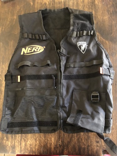 Hasbro nerf strike gear - hasbro, n