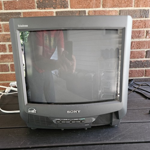 Sony trinitron 13m42 - trinitron, 13"