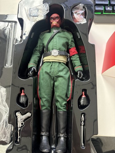 Sideshow exclusive sixth scale - sideshow,