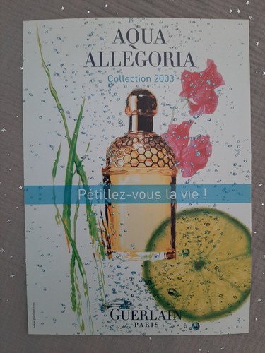 Publicité papier parfum - papier,