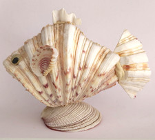 Coquillages sculptés en forme de poisson vintage décoration