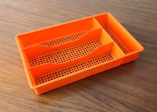 Range-couverts 4 compartiments vintage en plastique orange années 60-70