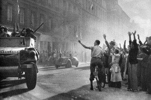 Ww2 paris arrivée de - paris,