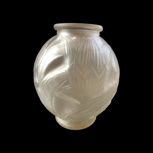 Art deco vase pierre - art,