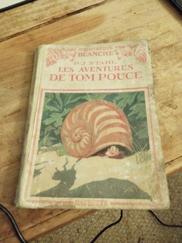 Tom pouce bibliothèque - pouce,