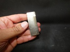 Dunhill briquet a gaz en métal argenté ancien briquet    S8