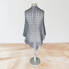 Grand châle gris moucheté