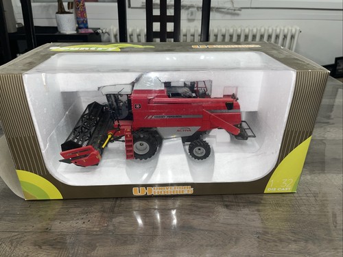 Universal hobbies massey - 1:32,