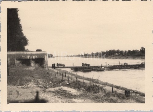 Photo ww2 bunker et pont - photo,,