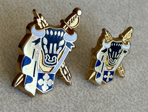 Pin taureau féria - 2,