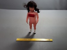 Ancienne petite poupée en plastique jouet ancien french antique doll old toy