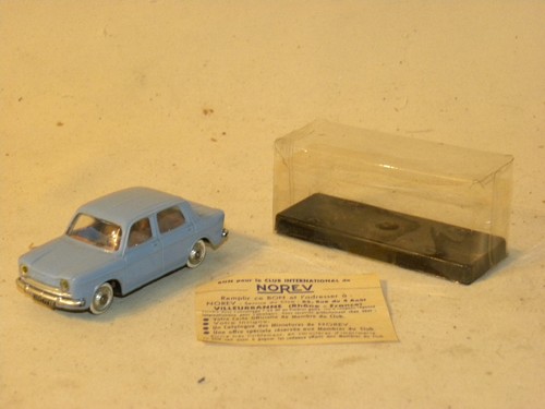 Ancienne voiture miniature - voiture,