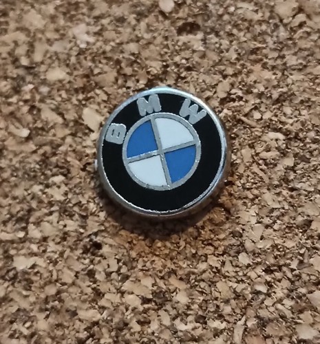 Pin bmw automobile auto - pin's,