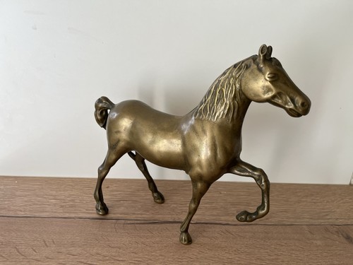 Statuette cheval métal - statuette, en