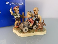 Figurine Hummel 2121 course de