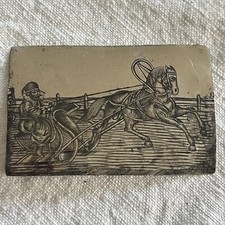 Magnifique Petite Plaque En