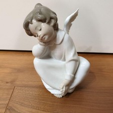 Figurine Lladro Les pensées de l'ange fonctionneront d'une manière ou d'une a...