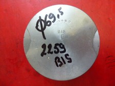 piston moteur bernard 2259 BIS diamètre 69,5 neuf de stock ancien NOS