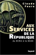 Aux services de la République