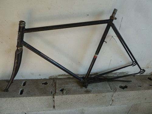 Ancien vélo cadre 700 - vélo,