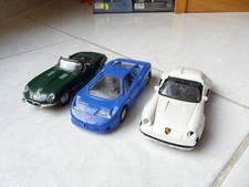 Lot 3 miniatures Jaguar E Bugatti EB110 Porsche 911 Speedster 1/38 Maisto Shell