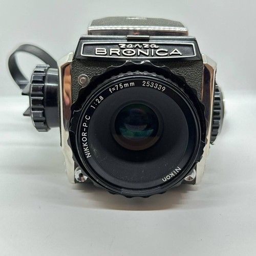 Appareil photo moyen format