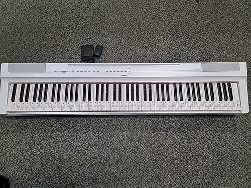 Yamaha 125 digital - p-125,