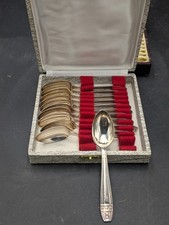 Coffret de 11 petites