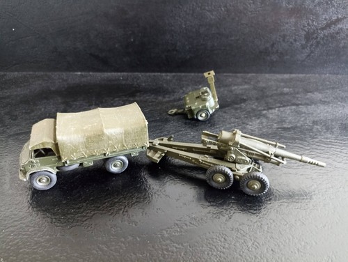 Dinky toys mercedez benz - -, mercedez-benz