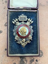 354t. Insigne de CONSEIL MUNICIPAL DRAGUIGNAN.