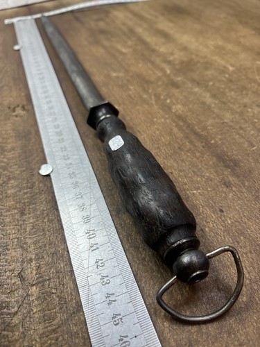 Ancien fusil aiguiser - ancien,