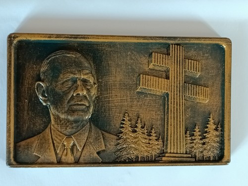 Bas relief général - relief,