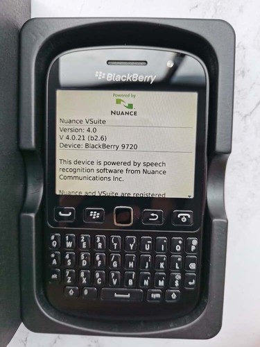 Blackberry 9720 unlocked - unlocked, 3g