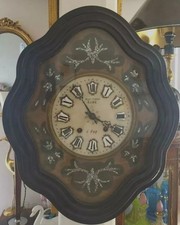 HORLOGE OEIL DE BOEUF CADRAN ALBÂTRE ET INCRUSTATION DE NACRE NAPOLÉON III 