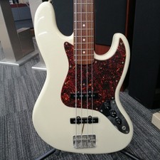 (Fender Japan) Guitare basse