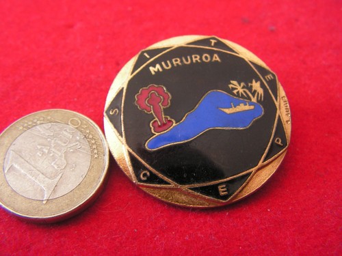 Insigne base atol de mururoa - ,
