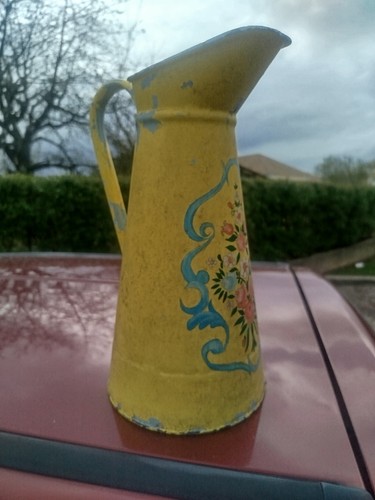 Broc eau ancien tôle - à, en