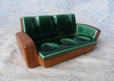 #Objet du fumeur# Ancien porte-pipe en céramique en forme de canapé (L=17cm)