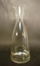 Ancienne carafe à vin/most en