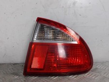 Feu arriere principal droit