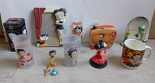 Lot Betty Boop 12 objet Tasse Verre Figurine Miroir Cadre photo pin's Tirelire