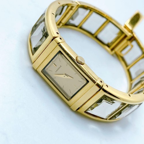 Montre bracelet pour femme - montre-bracelet,