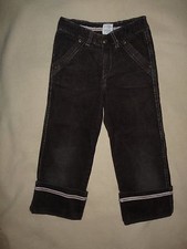 Pantalon pantacourt à revers