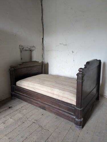 Lit coin ancien - bois,