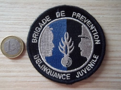 Obsolète écusson militaire - obsolète,
