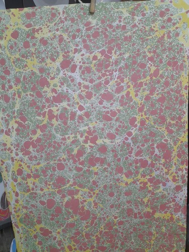 Papier marbré cuve de - la,
